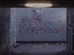 Graffit: Question everything.